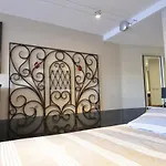 Studio Naturiste Captive Heliopolis Fg 13