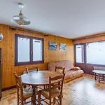 Apartment With Terrace At The Foot Of The Slopes