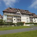 Apt With Balcony And Sea View Near Cabourg Beach