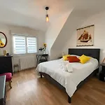 Azur, Maison Moderne Vue Mer