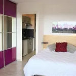 Naturiste Cap D'Agde Heliopolis O 33