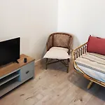 Appartement Typique Sete Quartier Haut