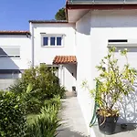 Charming House With Terrace - Biarritz - Welkeys