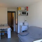 Studio Cosy A Deux Pas Des Pistes, Balcon, Equipements Modernes Et Parking Gratuit - Fr-1-561-75