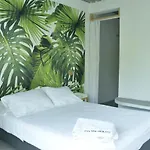 Yuluka Hostel