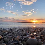 Nuit insolite sur un voilier au cœur de La Rochelle