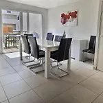 Spacieuse Villa Moderne A 500M De La Plage Dans Une Residence