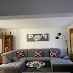 Logement Calme Et Spacieux Avec Terrasses