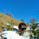 Chalet Coup De Coeur+Vehicule 4*4 ; 9 Places A Dispo