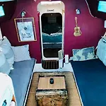Nuit Insolite Sur Un Voilier Au Coeur De La Rochelle