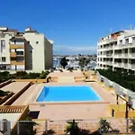 Superbe Studio Avec Piscine, Ascenseur Et Acces Direct Sur Le Port