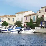 Cozy Home In Aigues-Mortes With Wifi