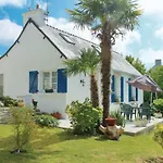 Cozy Home In La Foret Fouesnant With Kitchenette