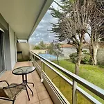 Comfortable Apt In A Residence With Pool