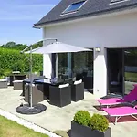 Modern Holiday Home In A Quiet Location In Benodet