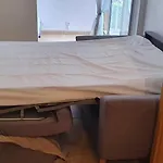 Bel Appartement Situe Au Bout Du Port
