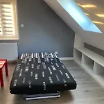 Les Vagues, Villa Avec Garage