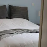 Nice Apartment With Terrace Near The Sea