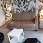 Domino