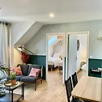 Emeraude Lumineux T3 Au Coeur Du Village, A 5 Min Des Plages
