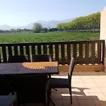 Les Embruns - Spacieux Appartement Avec Piscine - Wifi- Parking