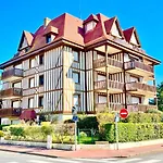 Echappee Chic - Balcon - 150 M Casino Deauville & Plage
