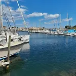 Evasion Unique Sur Notre Voilier Au Cap D Agde