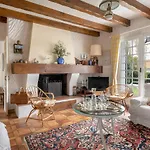 Tous A La Mer Dans Une Grande Maison De Famille !