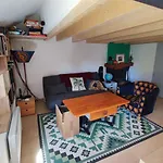 Superbe Appartement Cosy T2 Au Pieds Des Remparts