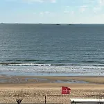 Malibu Beach La Baule Appartement Face A La Mer !
