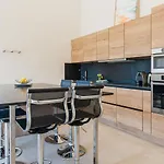 Regina'S Banyuls - Modern And Brand New Apartment