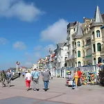 Du Gite Dans Les Toiles