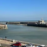 Le Toit D'Albatre