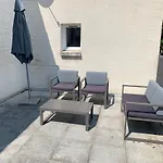 Appartement Toit Terrasse Au Coeur De Latremblade
