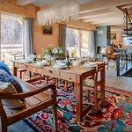 Chalet Ibusta - Ovo Network