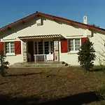 Les Ajoncs