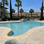 Pavillon A 400M De La Plage Avec Piscine