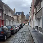 Glenn D'Arques, Entre Port Et Plage