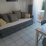 Calme T2 Avec Terrasse A Hendaye, Proche Plage - Fr-1-239-780
