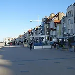 Au Petit Bonheur Malouin