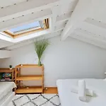 Biarritz 64 Road House