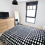 Maison Bleue - Apt 4 Pers, 2 Chambres, Prox Marche