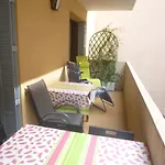 Sanary - Zone Pietonne - Clim - 2 Chambres 4 A 6 Personnes - Wifi