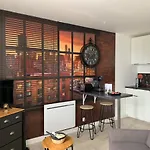 Le Petit Loft - Studio - Wifi - Coeur De Ville - Parking
