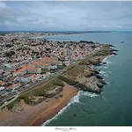 En Vendee A Saint Hilaire De Riez Duplex 4/6Pers