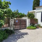 Maison Avec Jardin A 5 Minutes A Pied Des Plages