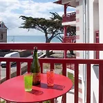 Appartement Moderne Pour 4 A Deux Pas De La Plage