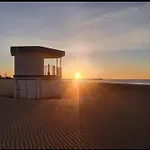 Appartement Entierement Refait A Neuf A 150 M De La Plage
