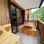 Studio Charmant Avec Coin Montagne, Acces Ski, Parking Et Wifi A La Clusaz - Fr-1-437-93