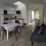 Charmant Et Lumineux Logement, Au Coeur De Cabourg